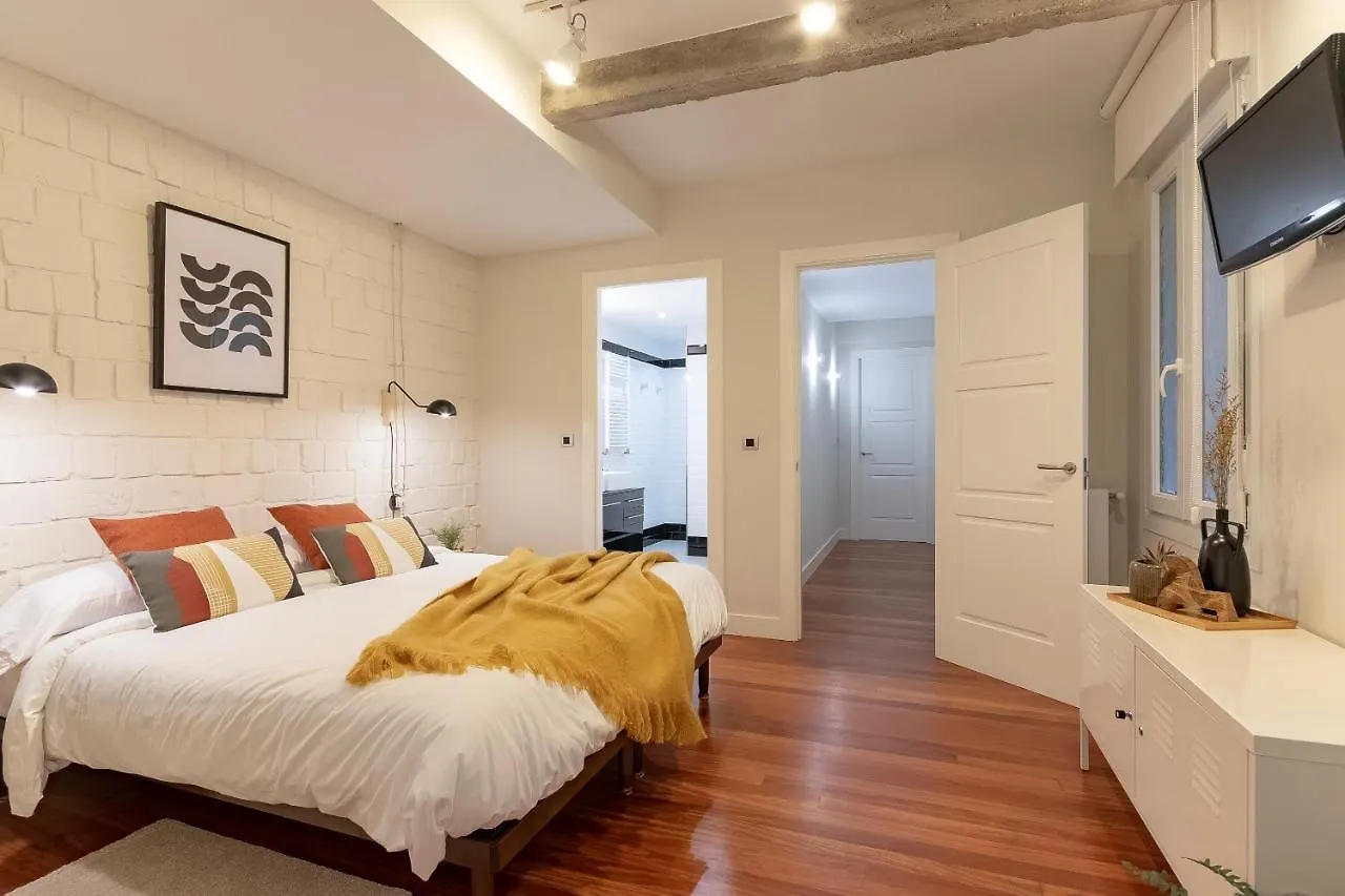 Gran Apartamento Con Estilo En El Centro De Bilbao