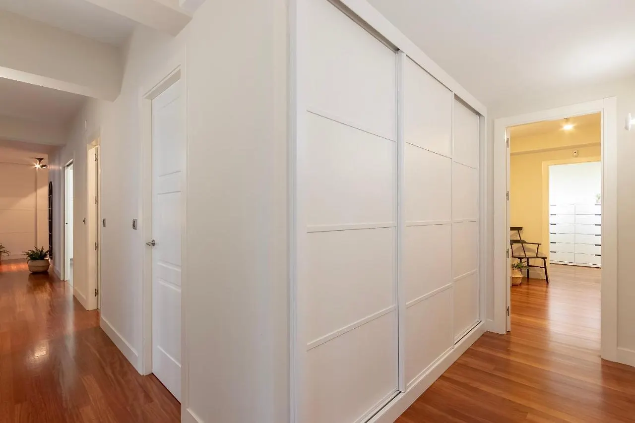 Gran Apartamento Con Estilo En El Centro De Bilbao
