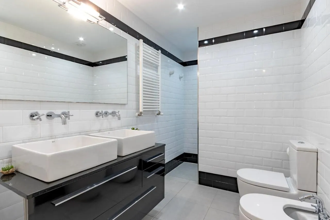 Gran Apartamento Con Estilo En El Centro De Bilbao